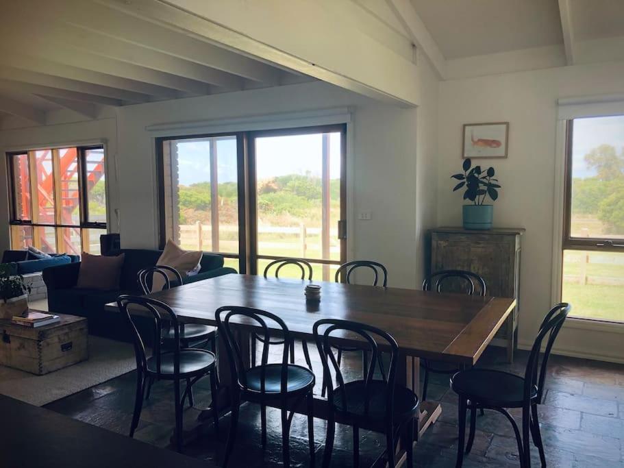Peterborough Beach House Ngoại thất bức ảnh